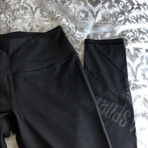 Victoria’s Secret Sport Black Leggings Small
